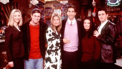 ‘Friends’: Lisa Kudrow Says This Is How She Created Phoebe